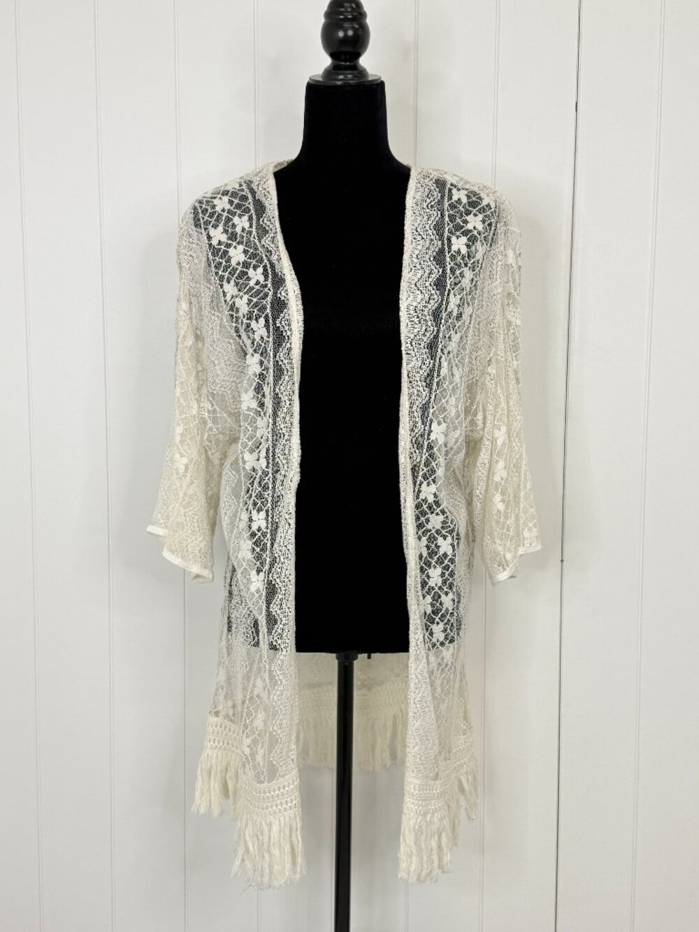 Ivory Crochet Lace Kimono Kori America M/L Fringe Boho Cottagecore Festival